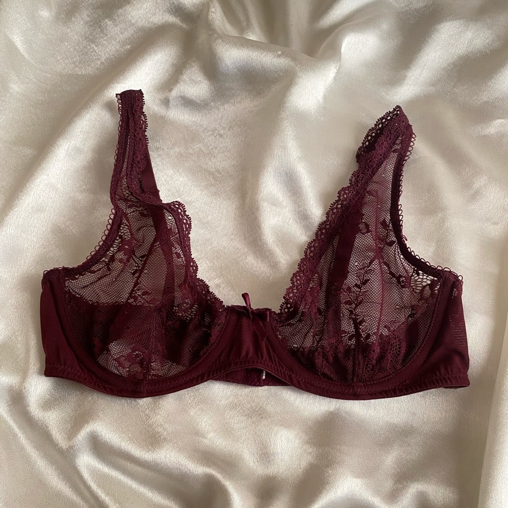 Elegant burgundy lace bralette